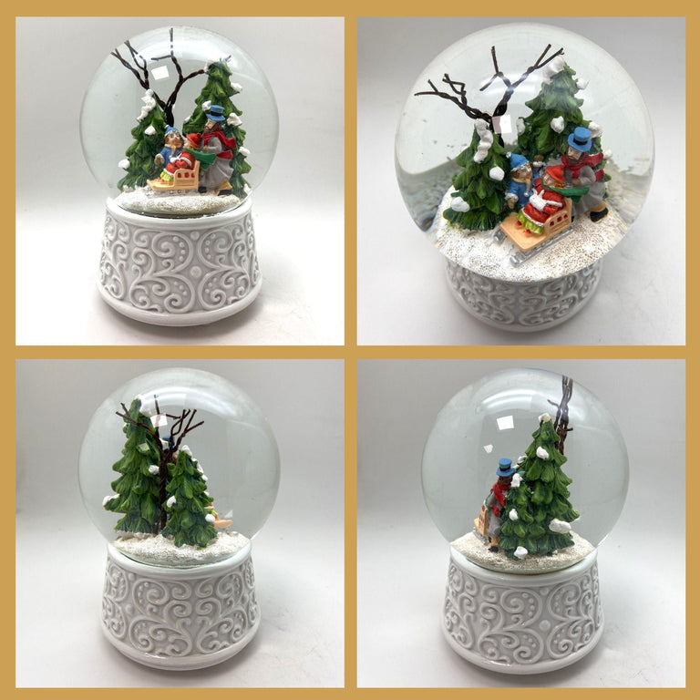 Nostalgische Schneekugel Familienspaziergang Ornamente 100 mm Durchmesser mit Spieluhr - Schneekugelhaus
